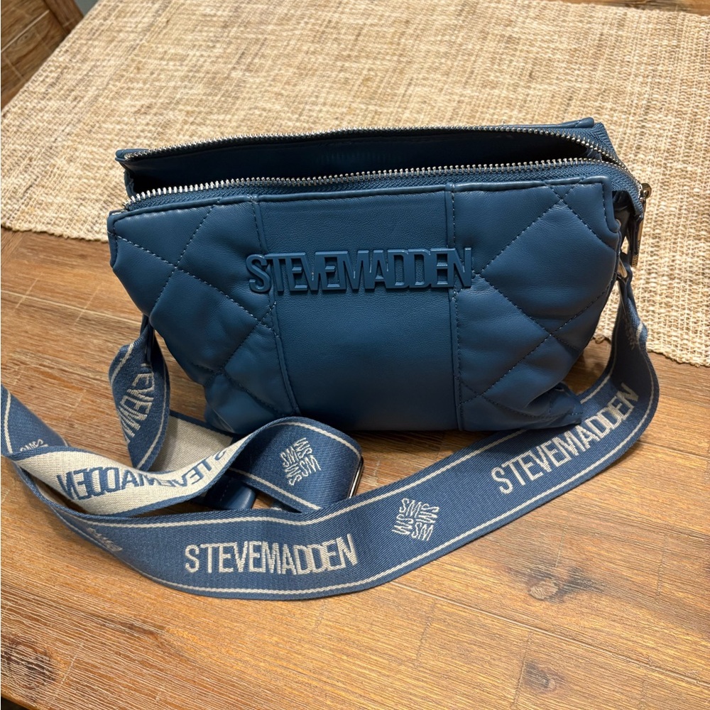 Steve Madden Navy Quilted Crossbody Bag